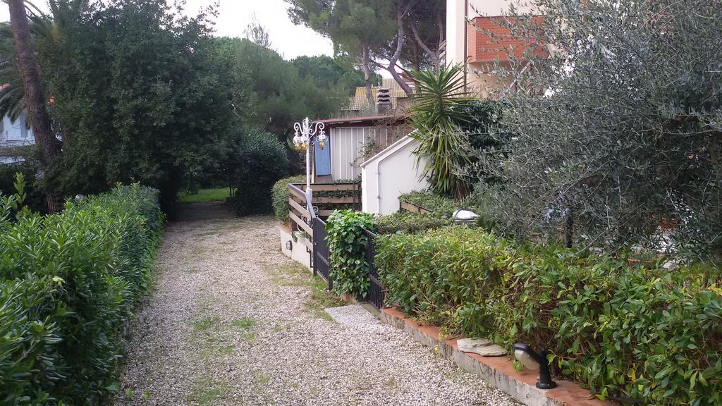 La Limonaia Apartment Castiglioncello Bilik gambar